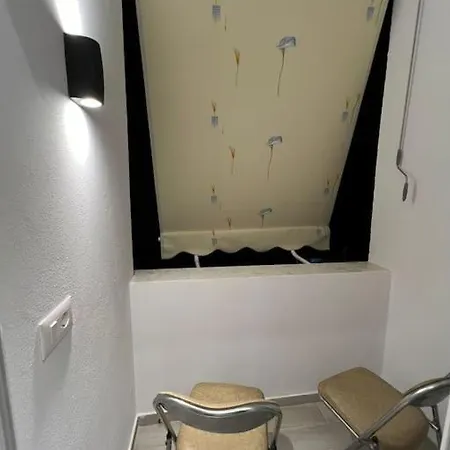 Appartamento Spacious Ish-blloku Area Tirana