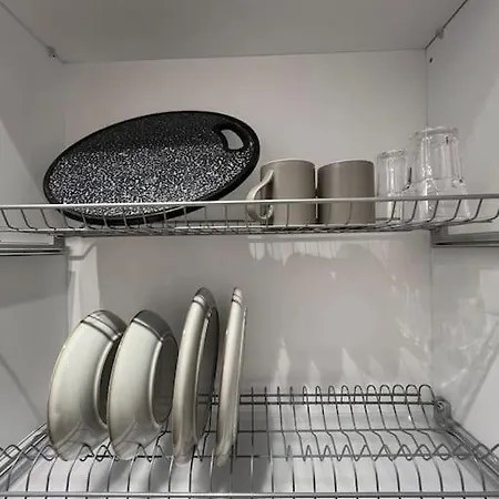 Spacious Ish-blloku Area Appartamento Tirana