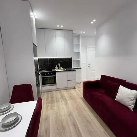 Spacious Ish-blloku Area Apartman